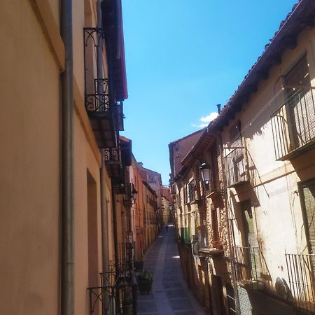 Rincón de la Poesía VUT 42OOO174 Soria Exterior foto